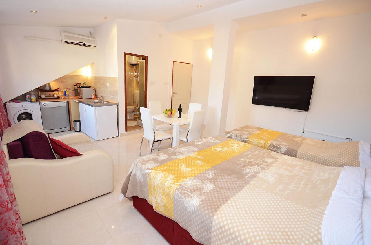 Tajami Apartments Kotor Zewnętrze zdjęcie